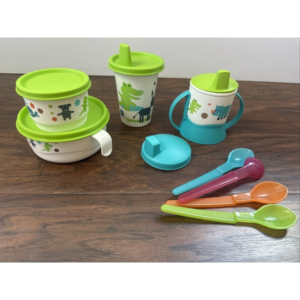 Tupperware Snack Containers & Lids One With Dividers, 2 Cups w Lids Animal Print